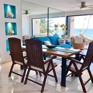 Flamingo Paradise Front By Cielo Maya Apartment