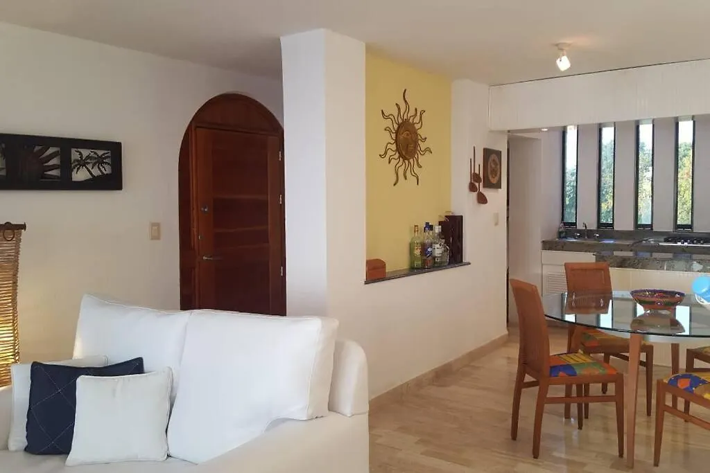A La Orilla Del Mar Puerto Juarez קנקון 0*,
