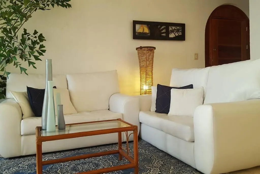 Apartment A La Orilla Del Mar Puerto Juarez Cancun